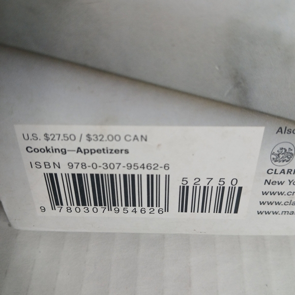 Martha Stewart's Appetizers Cocktail Cookbook 2015 First Edition Hardback - Picture 11 of 14